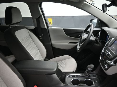 Used 2024 Chevrolet Equinox LT image 14