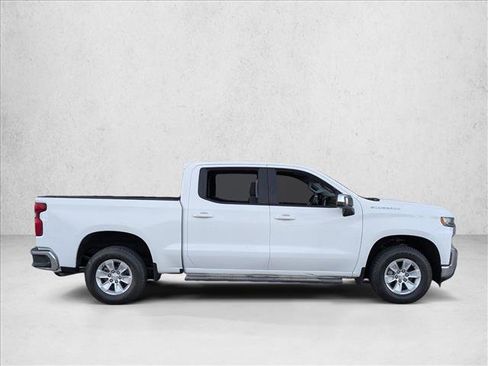 Used 2019 Chevrolet Silverado 1500 LT w/ Convenience Package image 4
