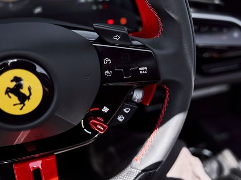 Used 2025 Ferrari SF90 Spider AWD/4WD image 59