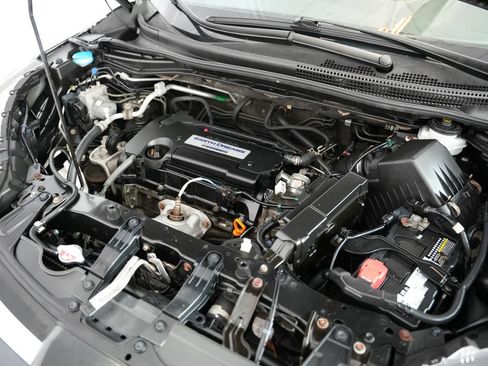 Used 2015 Honda CR-V LX image 49