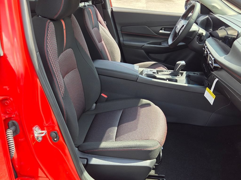 New 2027 Nissan Sentra SR w/ Floor Mat Package FWD image 15