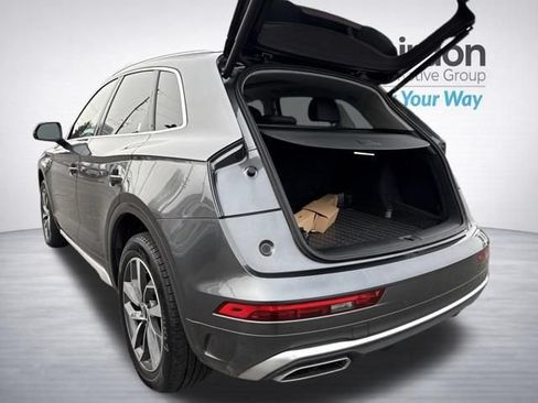 Used 2023 Audi Q5 2.0T Premium Plus w/ Premium Plus Package AWD/4WD image 14