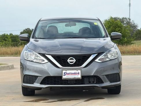 Used 2019 Nissan Sentra S FWD image 2