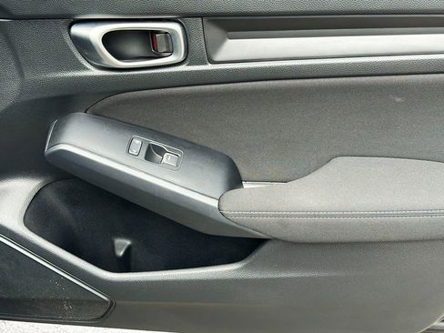 Used 2024 Honda Civic Sport image 18