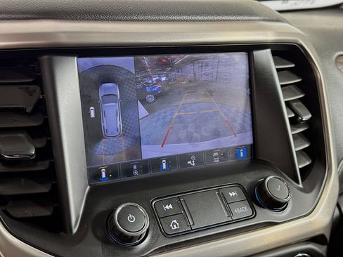 Used 2022 GMC Acadia Denali w/ Denali Ultimate Package AWD/4WD image 13