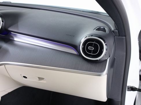 Certified 2025 Mercedes-Benz C 300 4MATIC Sedan image 50