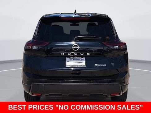 Used 2024 Nissan Rogue SV AWD/4WD image 4