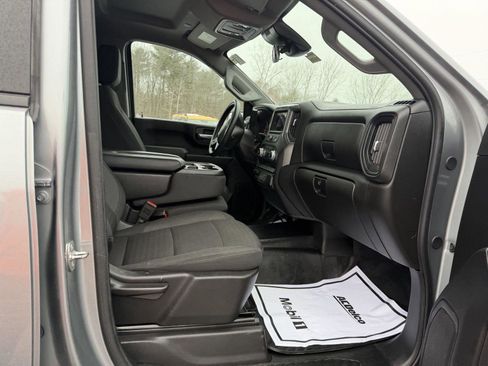 Certified 2024 GMC Sierra 2500 Pro w/ Convenience Package image 19