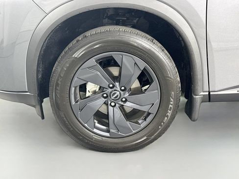 Used 2026 Nissan Rogue SV w/ Cold Weather Package FWD image 32