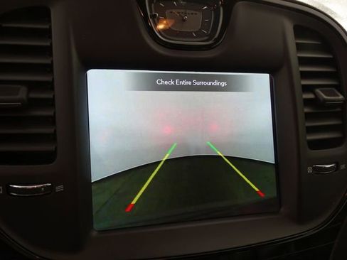 Used 2023 Chrysler 300 S image 10