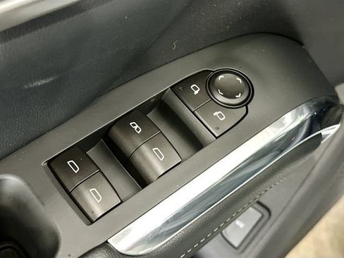 New 2026 Chevrolet Traverse LT w/ LPO, Floor Liner Package AWD/4WD image 19