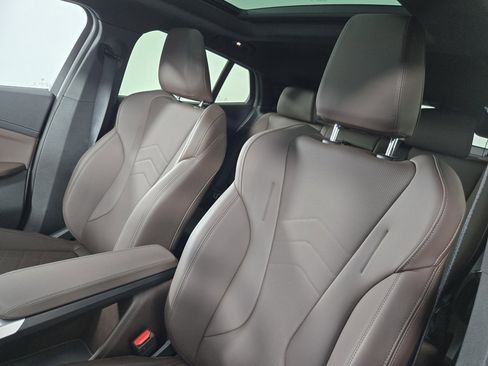 Used 2025 BMW X2 xDrive28i w/ Convenience Package image 15