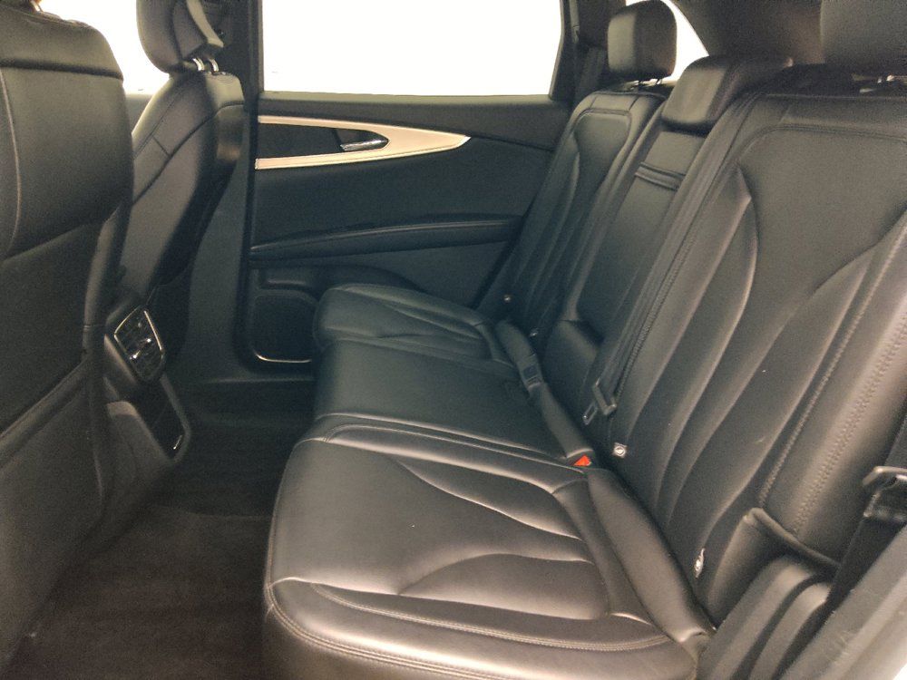 Used 2018 Lincoln MKX Premiere FWD image 18