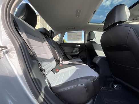 New 2025 Volkswagen Jetta SE image 12