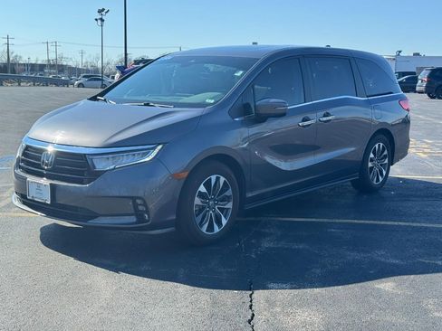 Certified 2024 Honda Odyssey EX-L image 8