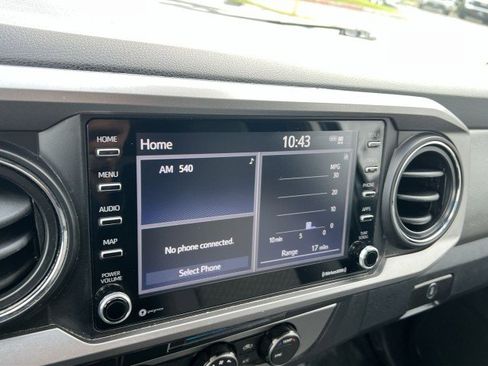 Used 2022 Toyota Tacoma SR5 image 13