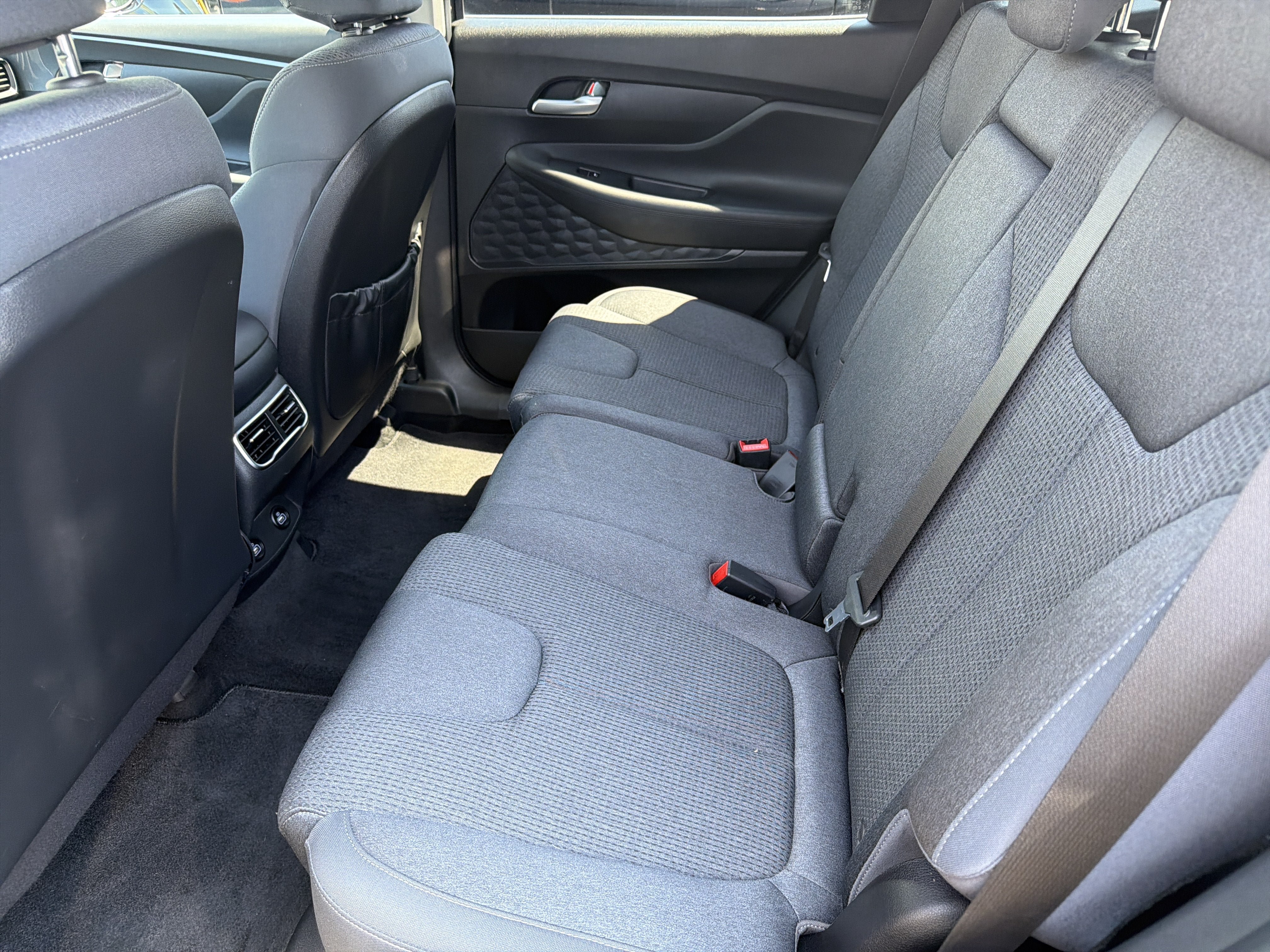 Used 2023 Hyundai Santa Fe SEL AWD/4WD image 22