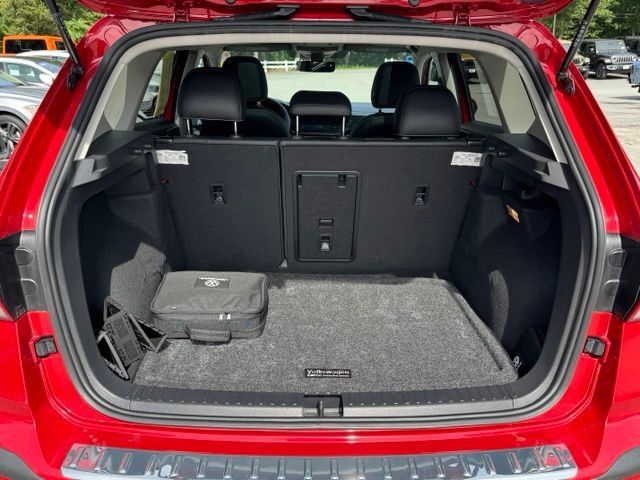 Certified 2022 Volkswagen Taos SEL w/ Panoramic Sunroof Package AWD/4WD image 20