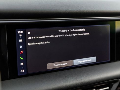 Certified 2025 Porsche Macan 4 Electric image 25