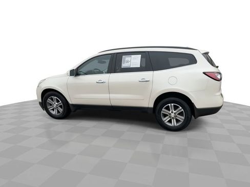 Used 2015 Chevrolet Traverse LT image 5