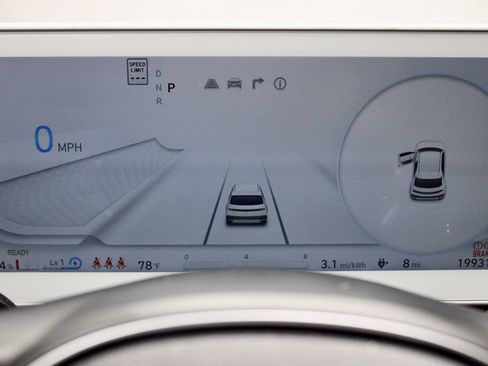 Used 2024 Hyundai Ioniq 5 SE AWD/4WD image 29