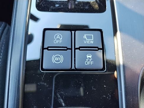 New 2026 Subaru Outback Wilderness AWD/4WD image 33