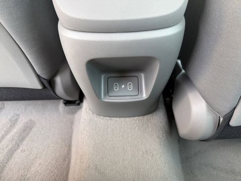 New 2026 Hyundai Elantra Sport FWD image 16
