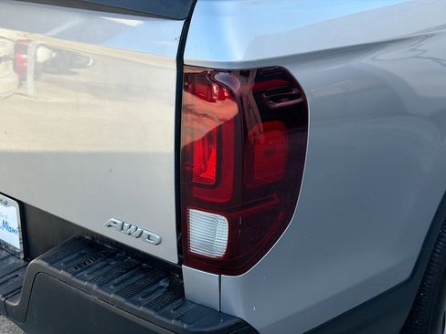 Certified 2021 Honda Ridgeline RTL image 27