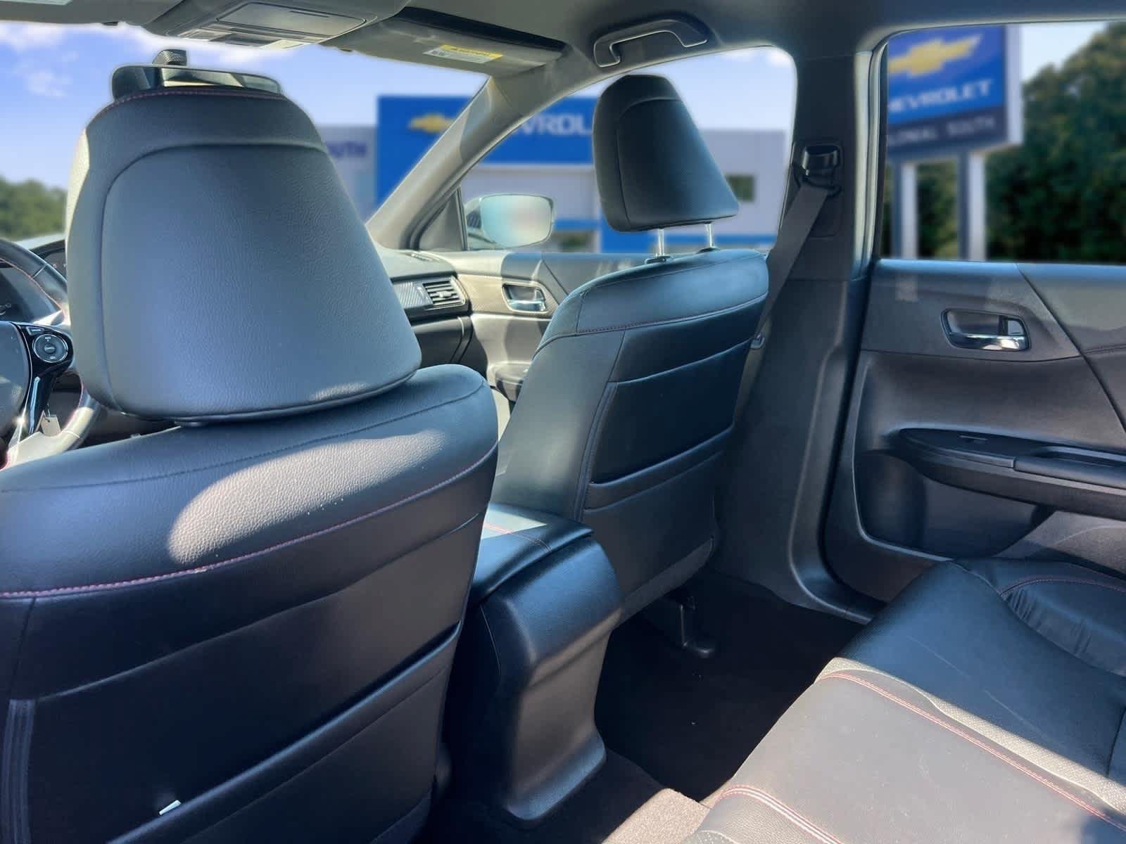 Used 2017 Honda Accord Sport Special Edition image 26