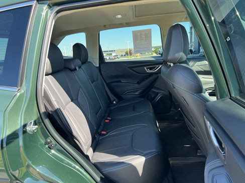 Used 2022 Subaru Forester Touring w/ Popular Package #2 AWD/4WD image 28