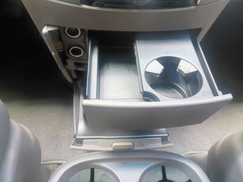 Used 2011 Honda Odyssey EX-L image 36