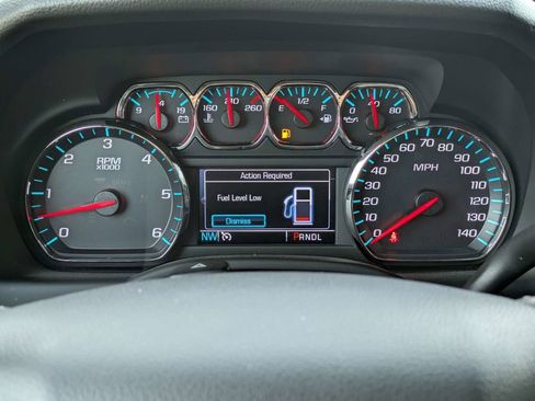 Used 2018 GMC Yukon SLE w/ SLE Value Package AWD/4WD image 40
