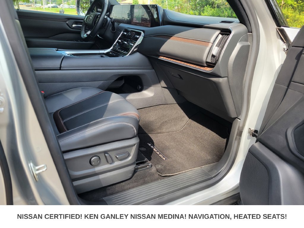 Certified 2025 Nissan Armada SL w/ Captain's Chari Seat Package AWD/4WD image 57