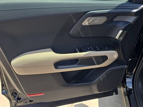 New 2027 Kia Telluride EX FWD image 19