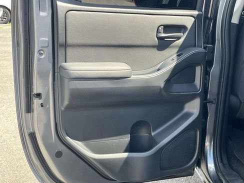 Used 2024 Nissan Frontier S w/ Technology Package RWD image 16