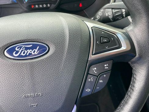 Used 2019 Ford Edge SEL w/ Equipment Group 201A image 28