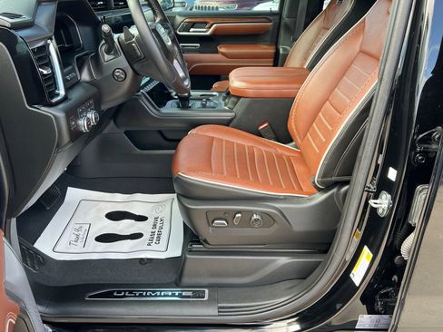 Used 2023 GMC Sierra 1500 Denali Ultimate image 17