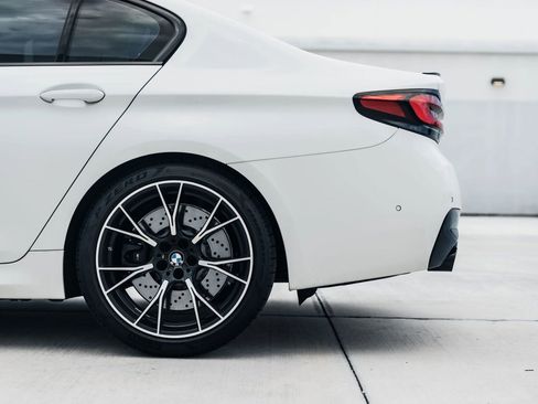 Used 2022 BMW M5 w/ Competition Package AWD/4WD image 11
