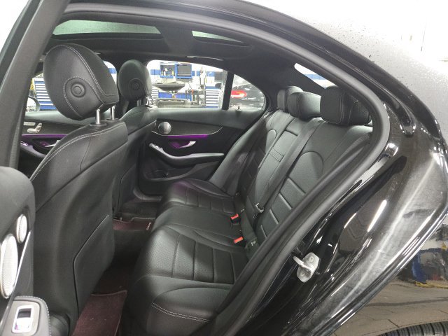 Certified 2021 Mercedes-Benz C 300 4MATIC Sedan image 4
