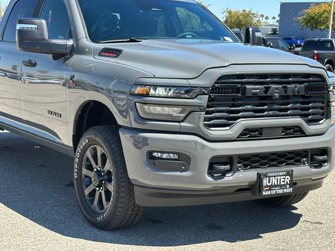 New 2026 RAM 2500 Big Horn AWD/4WD image 9