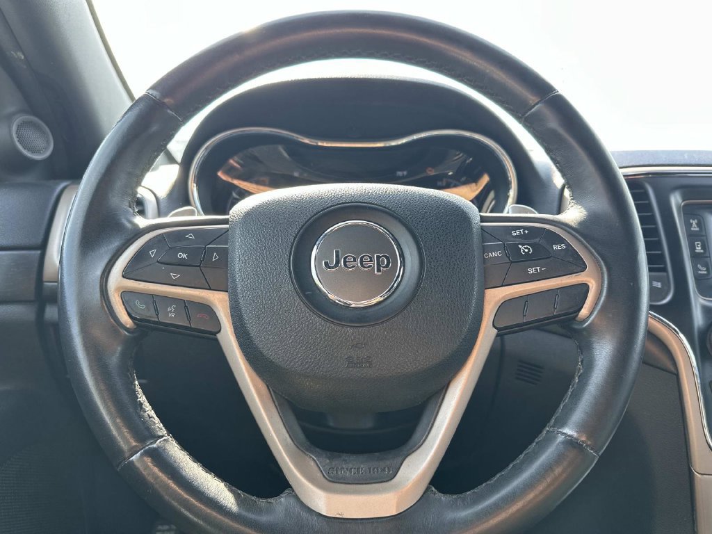 Used 2017 Jeep Grand Cherokee Laredo w/ Quick Order Package 23E AWD/4WD image 20