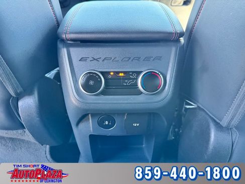Used 2025 Ford Explorer ST-Line w/ ST-Line Street Pack AWD/4WD image 35