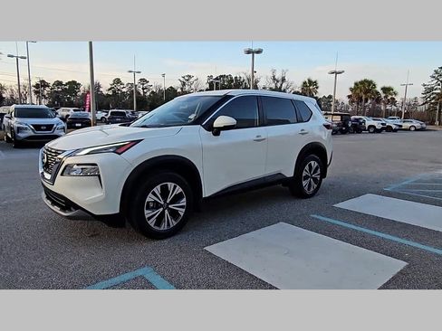 Used 2023 Nissan Rogue SV image 23