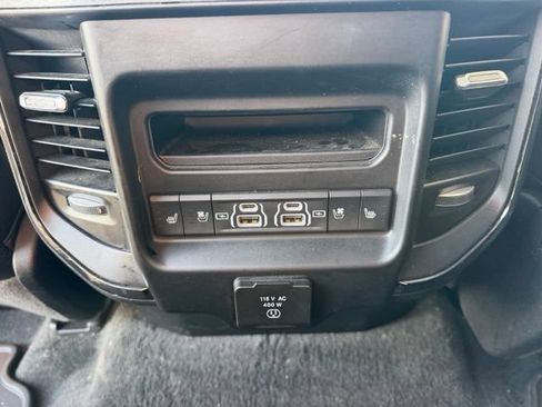 Used 2024 RAM 1500 Limited AWD/4WD image 27
