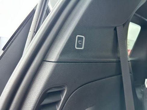 New 2026 Chrysler Pacifica Limited w/ S Appearance Package image 7