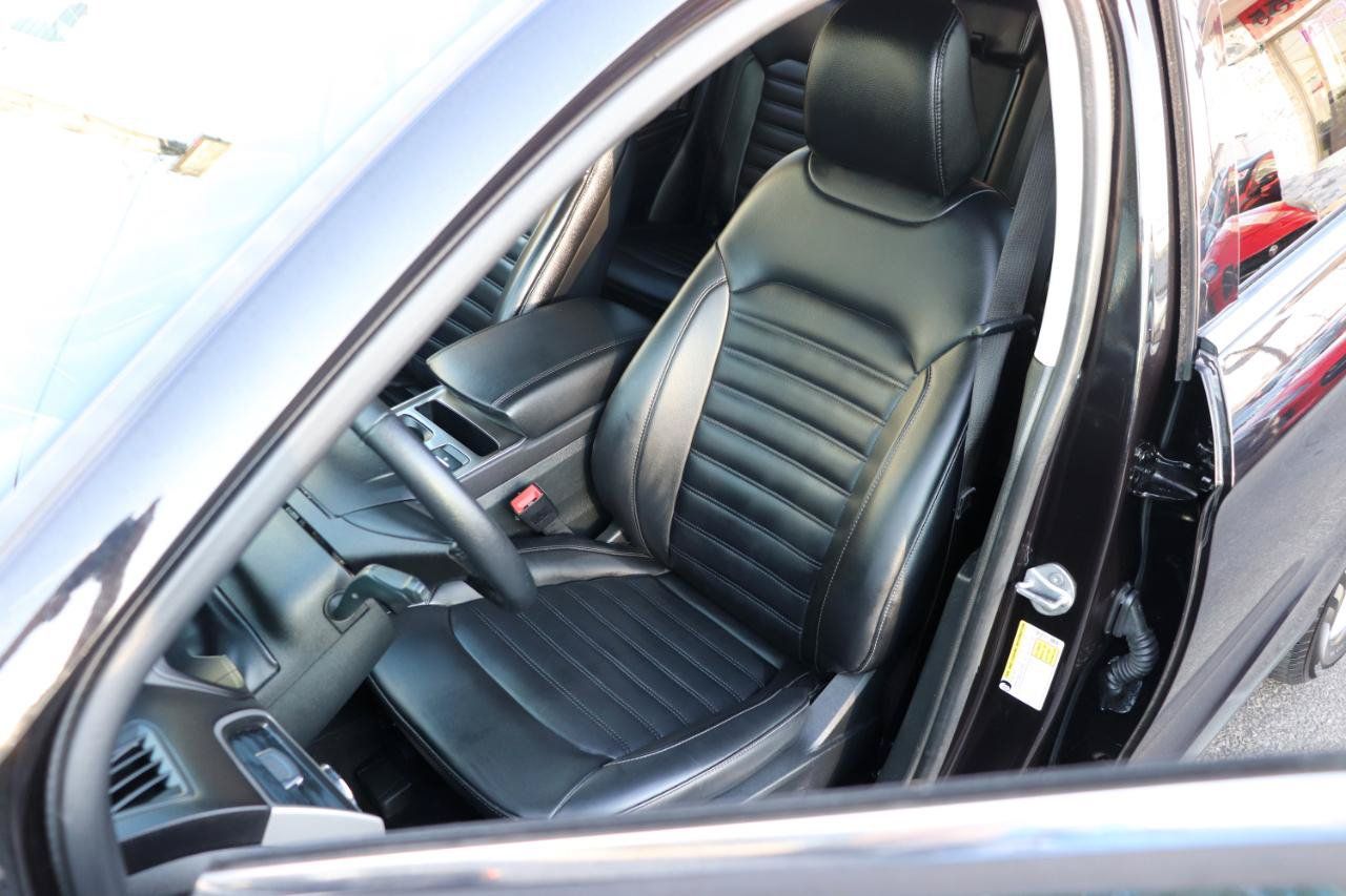 Used 2024 Ford Edge SEL AWD/4WD image 11