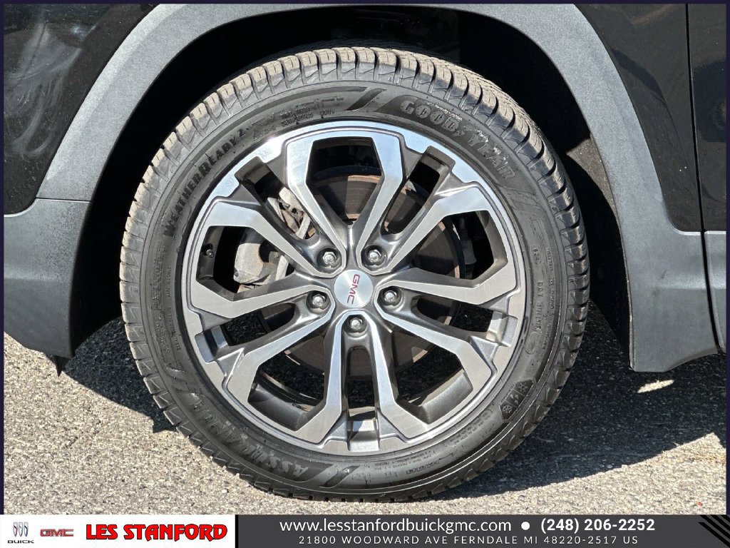 Used 2019 GMC Terrain SLT w/ Preferred Package AWD/4WD image 10
