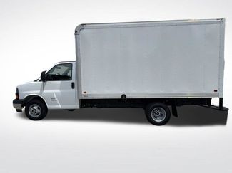 New 2026 GMC Savana 4500 w/ Power Convenience Package RWD video 2