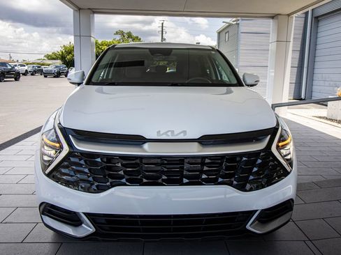 Used 2024 Kia Sportage EX FWD image 8