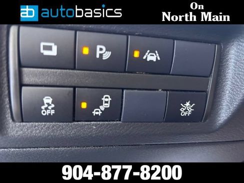 Used 2024 Nissan Kicks S FWD image 23